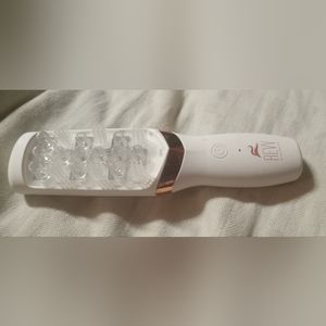 Revv skincare Lazer hair comb